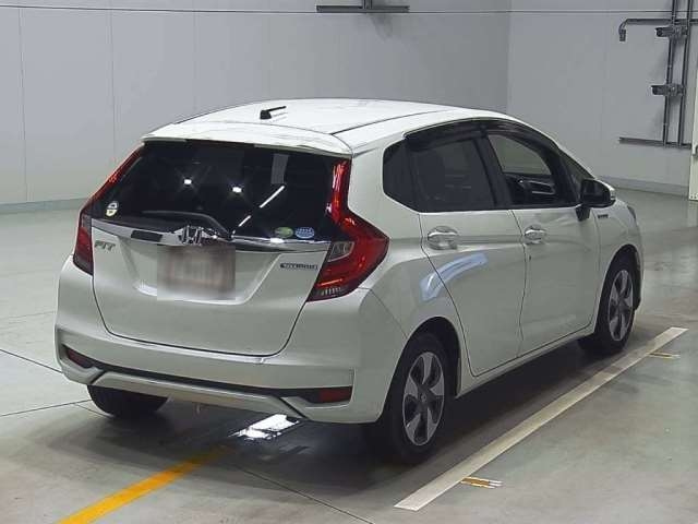 Import and buy HONDA FIT 2019 from Japan to Nairobi, Kenya