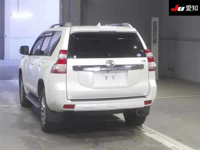 Import and buy TOYOTA LAND CRUISER PRADO 2017 from Japan to Nairobi, Kenya