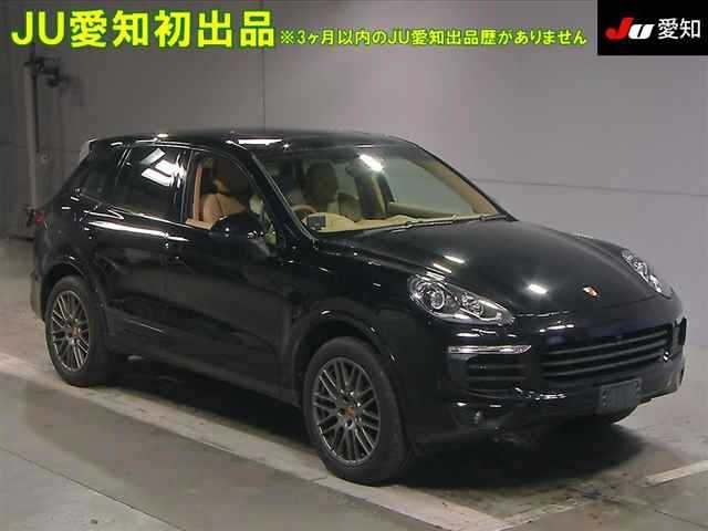 Import and buy PORSCHE CAYENNE 2018 from Japan to Nairobi, Kenya