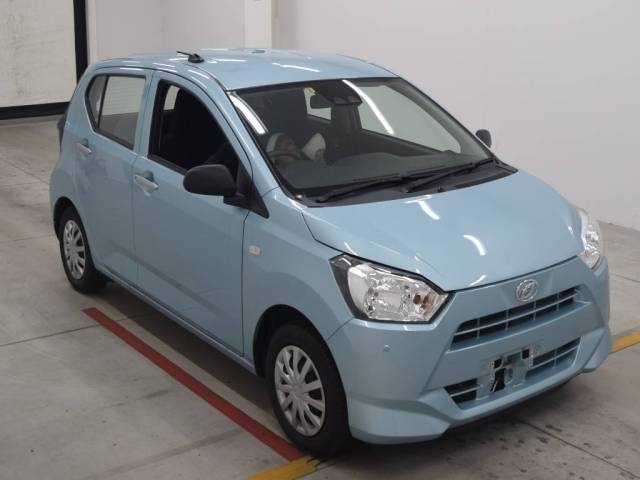 Import and buy DAIHATSU MIRA E S 2017 from Japan to Nairobi, Kenya