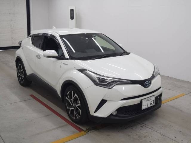 Import and buy TOYOTA C-HR 2017 from Japan to Nairobi, Kenya