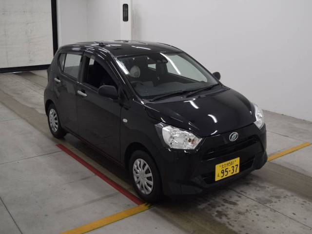 Import and buy DAIHATSU MIRA E S 2017 from Japan to Nairobi, Kenya