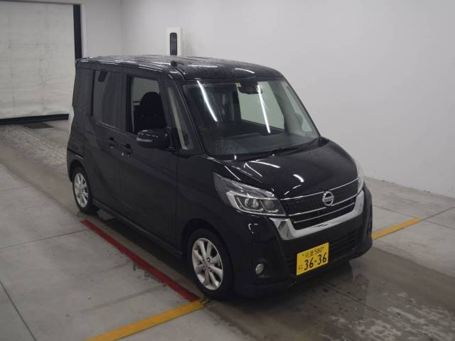 Import and buy NISSAN DAYZ ROOX 2017 from Japan to Nairobi, Kenya