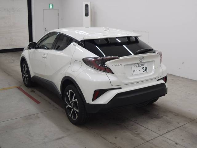 Import and buy TOYOTA C-HR 2017 from Japan to Nairobi, Kenya