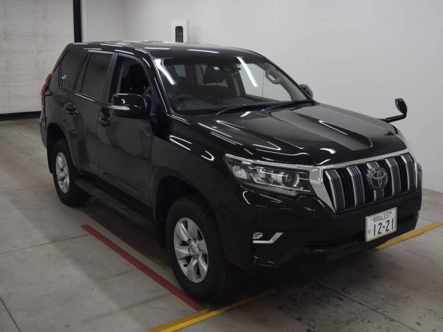 Import and buy TOYOTA LAND CRUISER PRADO 2018 from Japan to Nairobi, Kenya