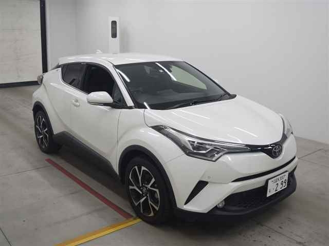 Import and buy TOYOTA C-HR 2017 from Japan to Nairobi, Kenya