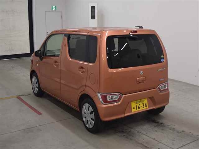 Import and buy SUZUKI WAGON R 2017 from Japan to Nairobi, Kenya