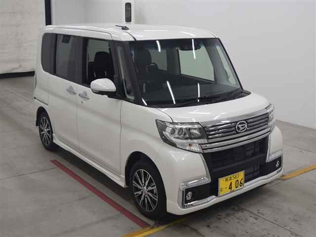 Import and buy DAIHATSU TANTO 2018 from Japan to Nairobi, Kenya