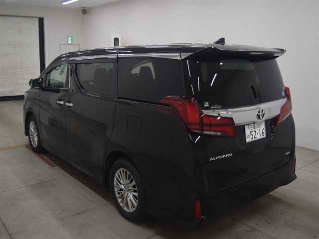 Import and buy TOYOTA ALPHARD 2018 from Japan to Nairobi, Kenya