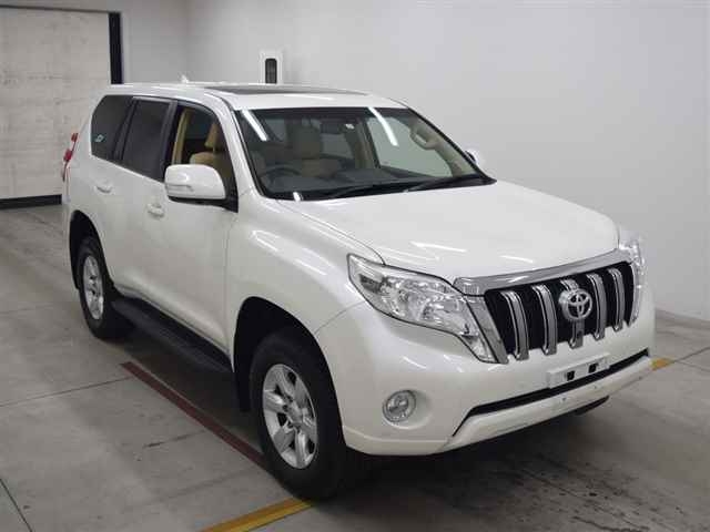 Import and buy TOYOTA LAND CRUISER PRADO 2017 from Japan to Nairobi, Kenya