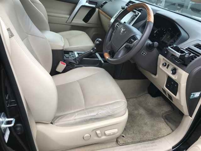 Import and buy TOYOTA LAND CRUISER PRADO 2017 from Japan to Nairobi, Kenya