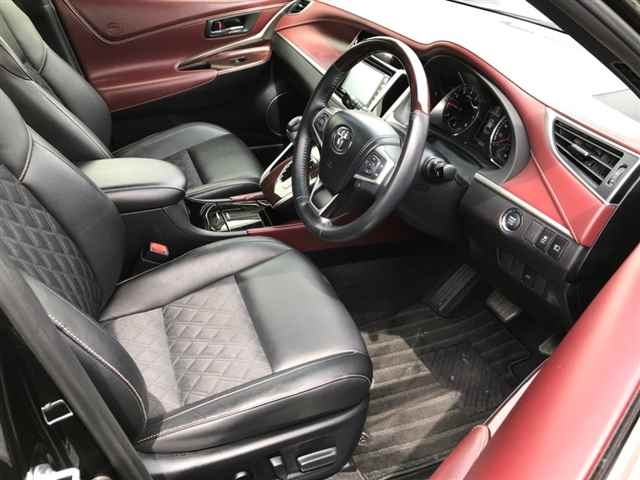 Import and buy TOYOTA HARRIER 2017 from Japan to Nairobi, Kenya