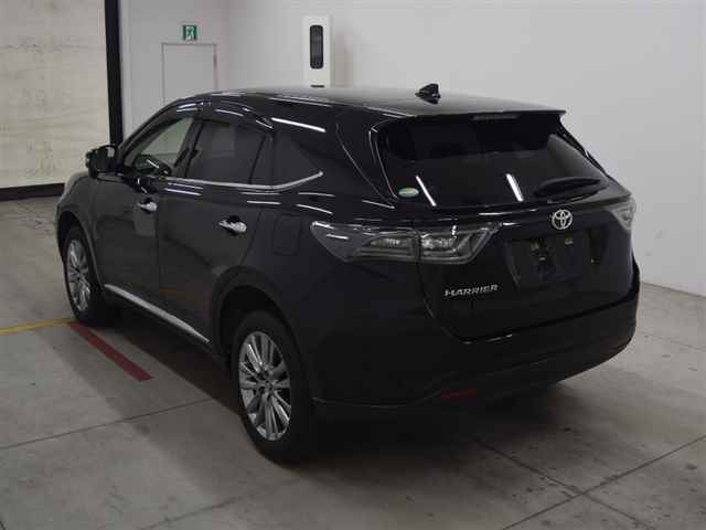 Import and buy TOYOTA HARRIER 2017 from Japan to Nairobi, Kenya