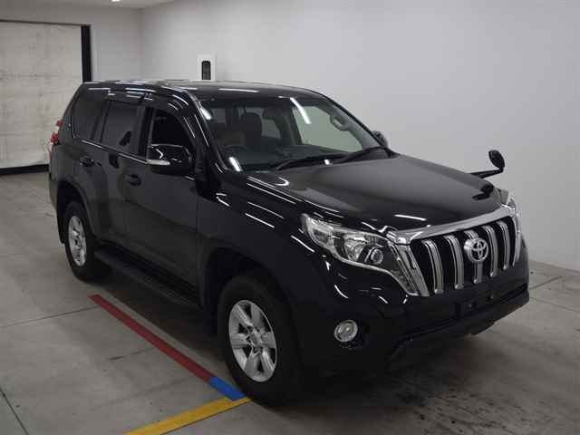 Import and buy TOYOTA LAND CRUISER PRADO 2017 from Japan to Nairobi, Kenya