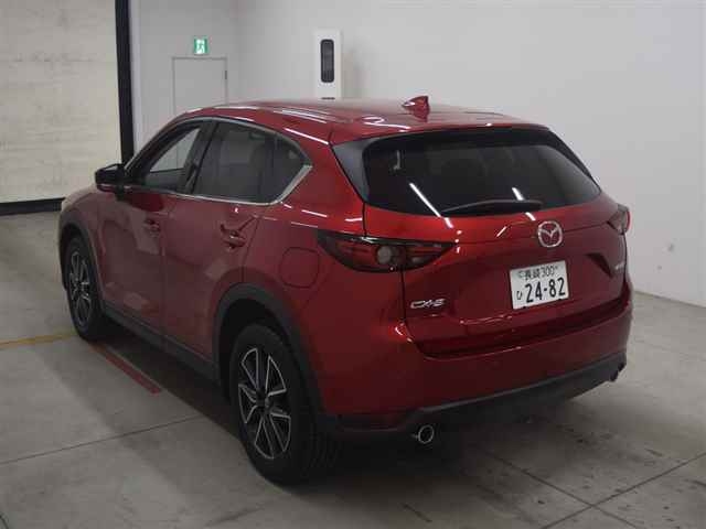 Import and buy MAZDA CX-5 2017 from Japan to Nairobi, Kenya