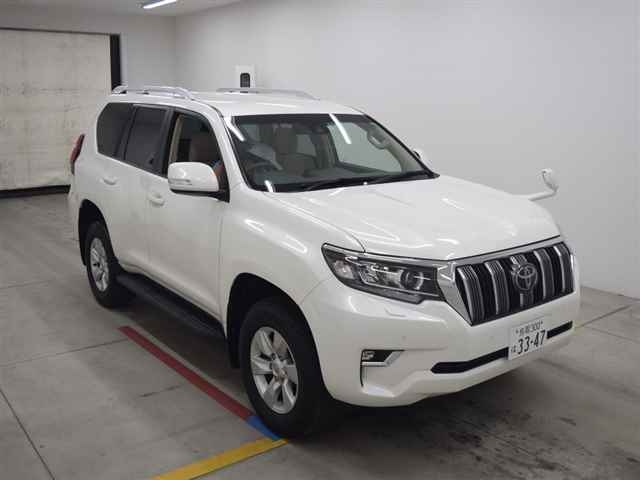 Import and buy TOYOTA LAND CRUISER PRADO 2018 from Japan to Nairobi, Kenya