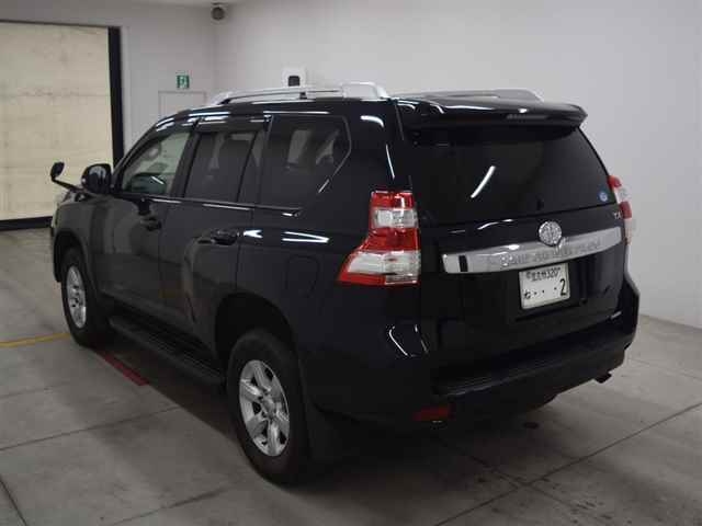 Import and buy TOYOTA LAND CRUISER PRADO 2017 from Japan to Nairobi, Kenya