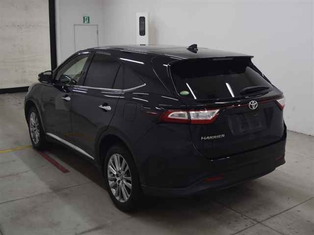 Import and buy TOYOTA HARRIER 2017 from Japan to Nairobi, Kenya