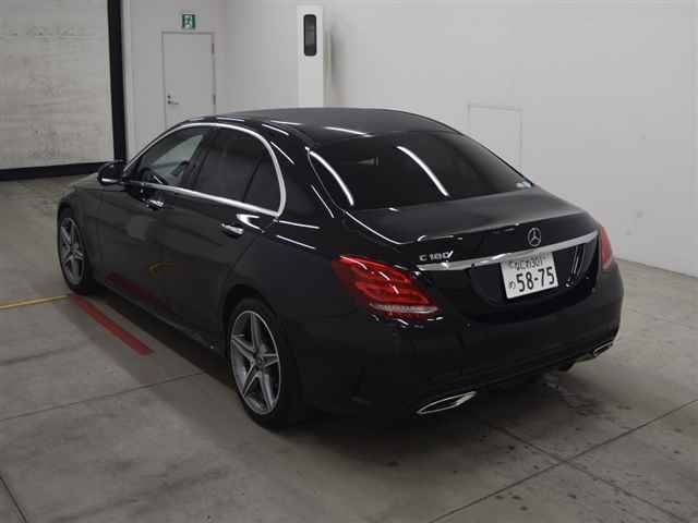 Import and buy MERCEDES BENZ C CLASS 2018 from Japan to Nairobi, Kenya