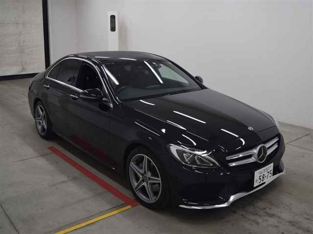 Import and buy MERCEDES BENZ C CLASS 2018 from Japan to Nairobi, Kenya