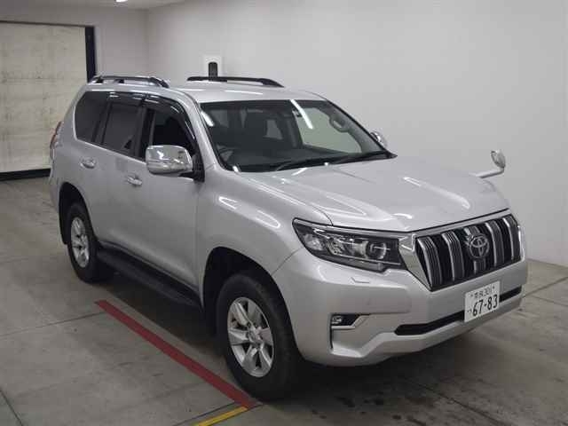 Import and buy TOYOTA LAND CRUISER PRADO 2019 from Japan to Nairobi, Kenya