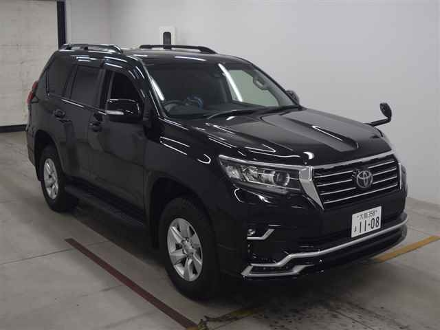 Import and buy TOYOTA LAND CRUISER PRADO 2019 from Japan to Nairobi, Kenya