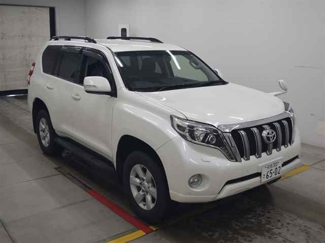 Import and buy TOYOTA LAND CRUISER PRADO 2017 from Japan to Nairobi, Kenya