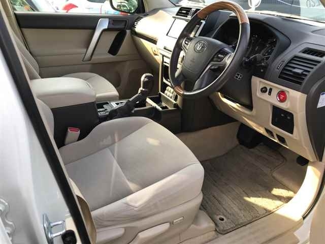 Import and buy TOYOTA LAND CRUISER PRADO 2017 from Japan to Nairobi, Kenya