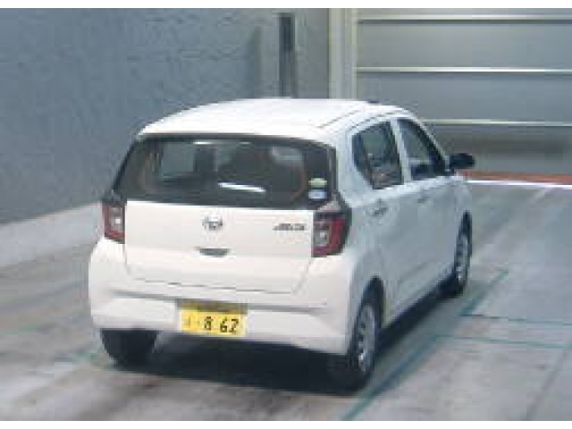 Import and buy DAIHATSU MIRA E S 2018 from Japan to Nairobi, Kenya