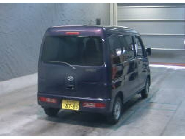 Import and buy DAIHATSU HIJET VAN 2017 from Japan to Nairobi, Kenya