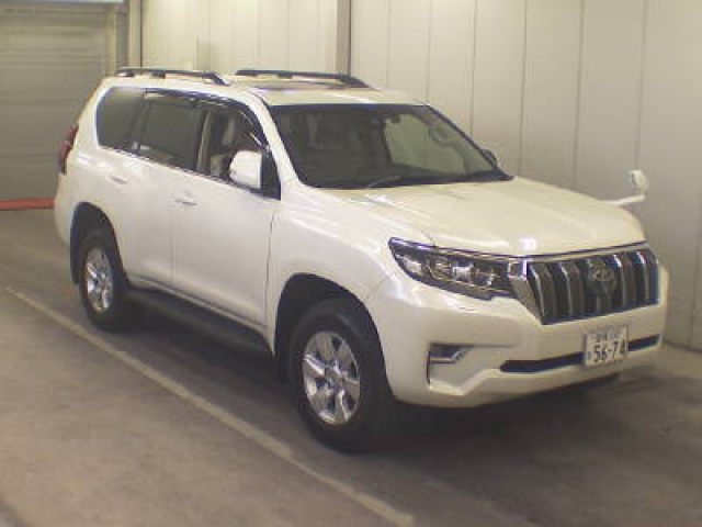 Import and buy TOYOTA LAND CRUISER PRADO 2018 from Japan to Nairobi, Kenya