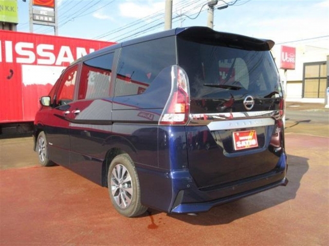 Import and buy NISSAN SERENA 2017 from Japan to Nairobi, Kenya