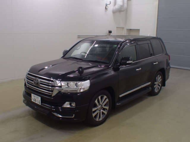 Import and buy TOYOTA LAND CRUISER 2019 from Japan to Nairobi, Kenya