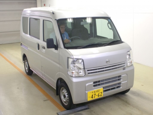 Import and buy NISSAN CLIPPER VAN 2018 from Japan to Nairobi, Kenya