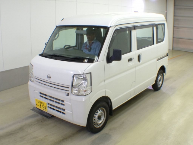 Import and buy NISSAN CLIPPER VAN 2017 from Japan to Nairobi, Kenya