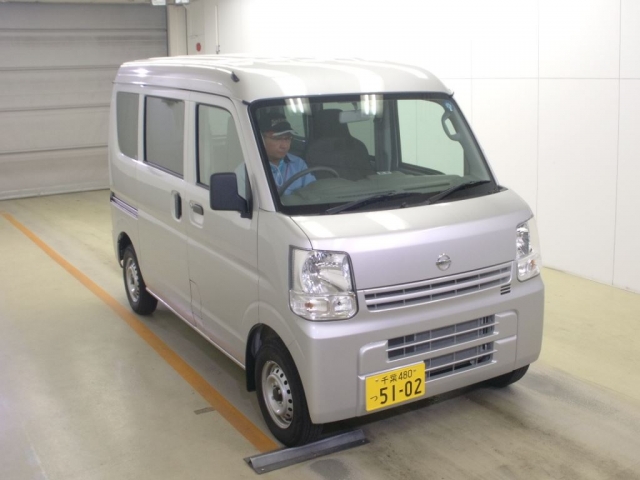 Import and buy NISSAN CLIPPER VAN 2018 from Japan to Nairobi, Kenya