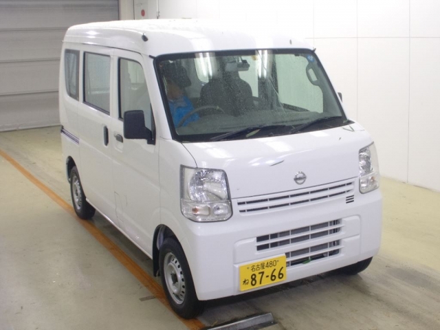 Import and buy NISSAN CLIPPER VAN 2018 from Japan to Nairobi, Kenya