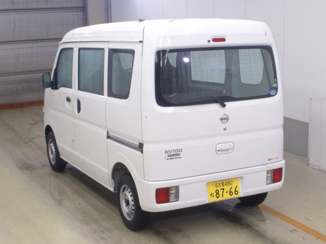 Import and buy NISSAN CLIPPER VAN 2018 from Japan to Nairobi, Kenya