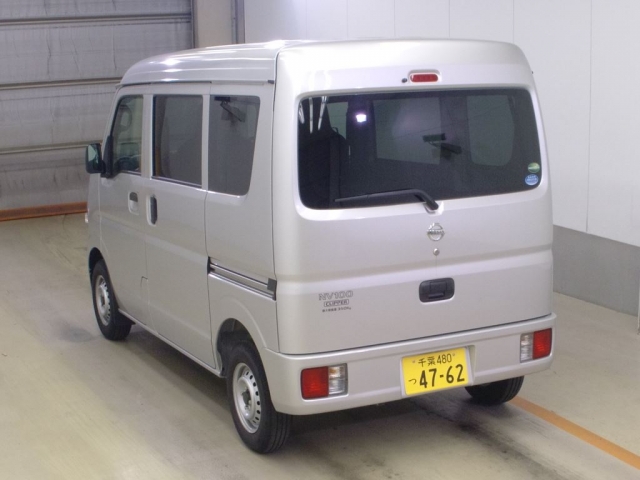 Import and buy NISSAN CLIPPER VAN 2018 from Japan to Nairobi, Kenya