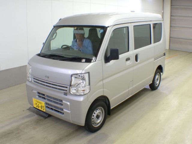 Import and buy NISSAN CLIPPER VAN 2018 from Japan to Nairobi, Kenya