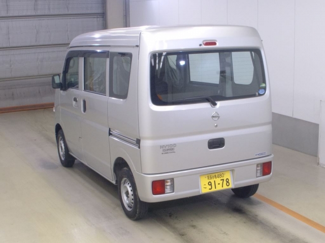 Import and buy NISSAN CLIPPER VAN 2018 from Japan to Nairobi, Kenya