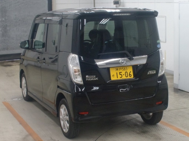 Import and buy NISSAN DAYZ ROOX 2017 from Japan to Nairobi, Kenya