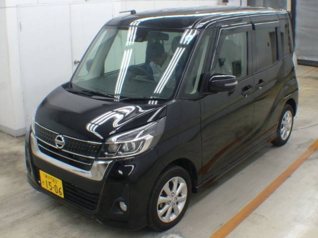 Import and buy NISSAN DAYZ ROOX 2017 from Japan to Nairobi, Kenya