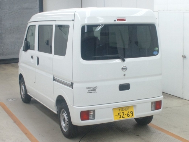 Import and buy NISSAN CLIPPER VAN 2018 from Japan to Nairobi, Kenya