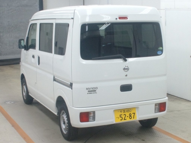 Import and buy NISSAN CLIPPER VAN 2018 from Japan to Nairobi, Kenya