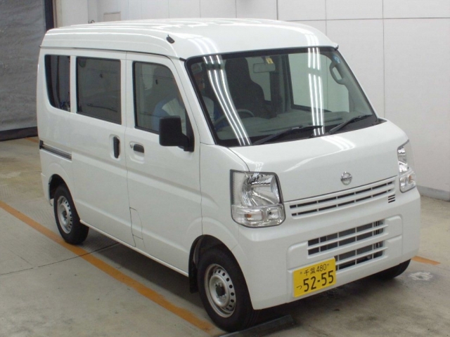 Import and buy NISSAN CLIPPER VAN 2018 from Japan to Nairobi, Kenya