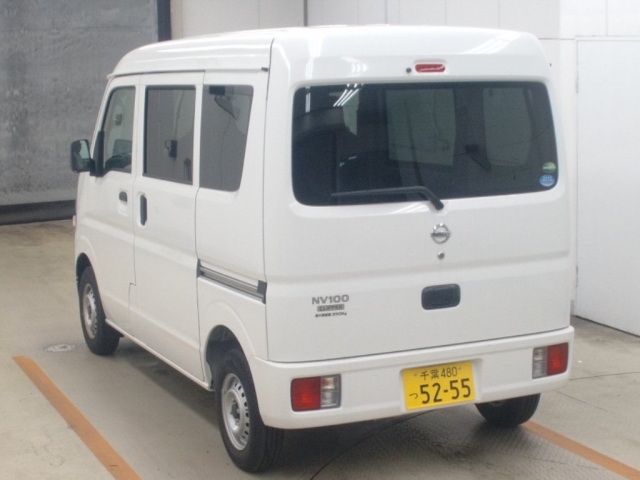 Import and buy NISSAN CLIPPER VAN 2018 from Japan to Nairobi, Kenya