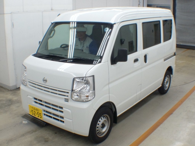 Import and buy NISSAN CLIPPER VAN 2018 from Japan to Nairobi, Kenya