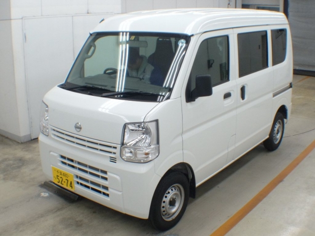 Import and buy NISSAN CLIPPER VAN 2018 from Japan to Nairobi, Kenya