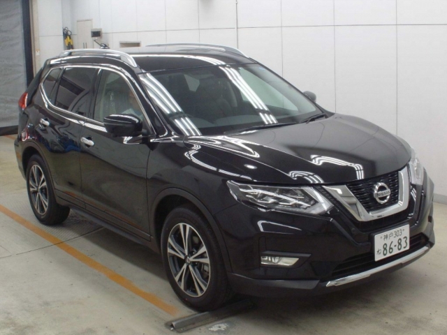 Import and buy NISSAN X-TRAIL 2018 from Japan to Nairobi, Kenya